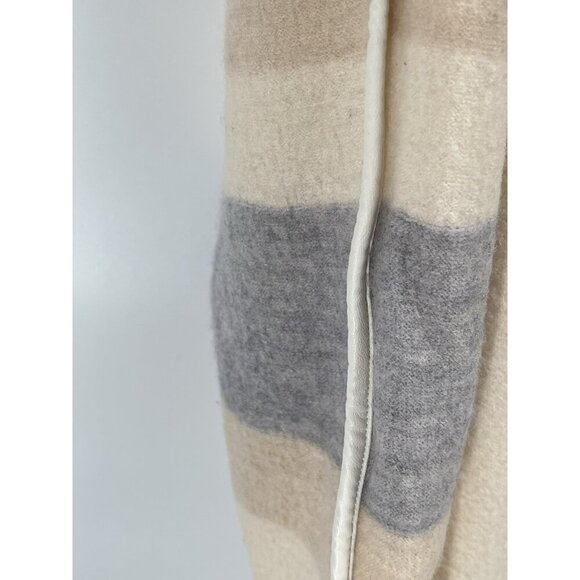 Chicos Yarn Dye Boiled Wool Jacket Ivory Neutral Classic Sz 0 Sz XS - Picture 8 of 9